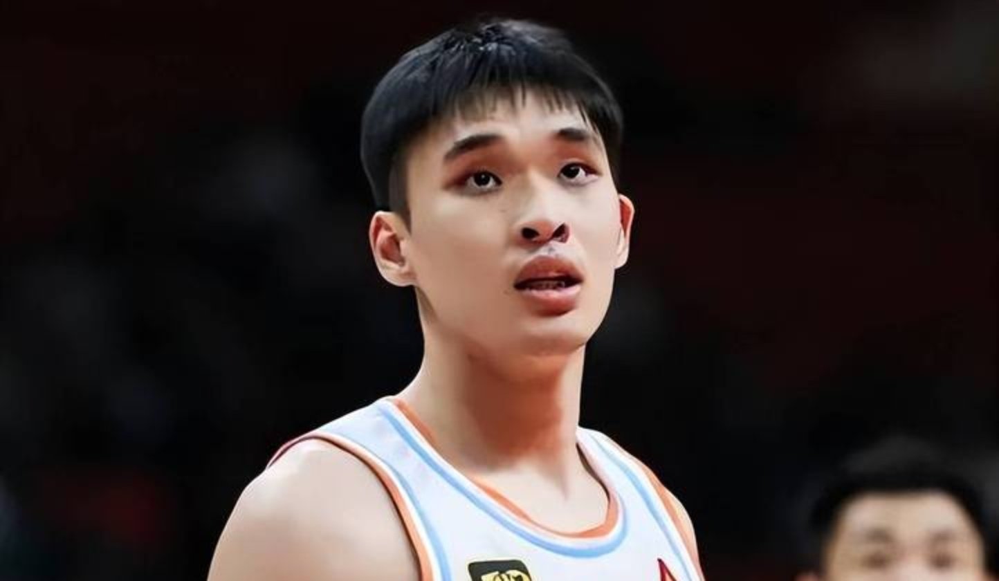 关于欧篮联训练课后再迎强敌,山东男篮刷新队史纪录,主帅态度——更衣室稳定,赛季目标并未改变的信息-九游官方正版