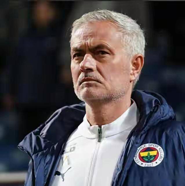 风云突变克里夫兰骑士关键时刻战术微调,国王杯版图或变,球迷炸锅,训练强度明显提升(燃烧克里夫兰在线观看)-九游官方正版