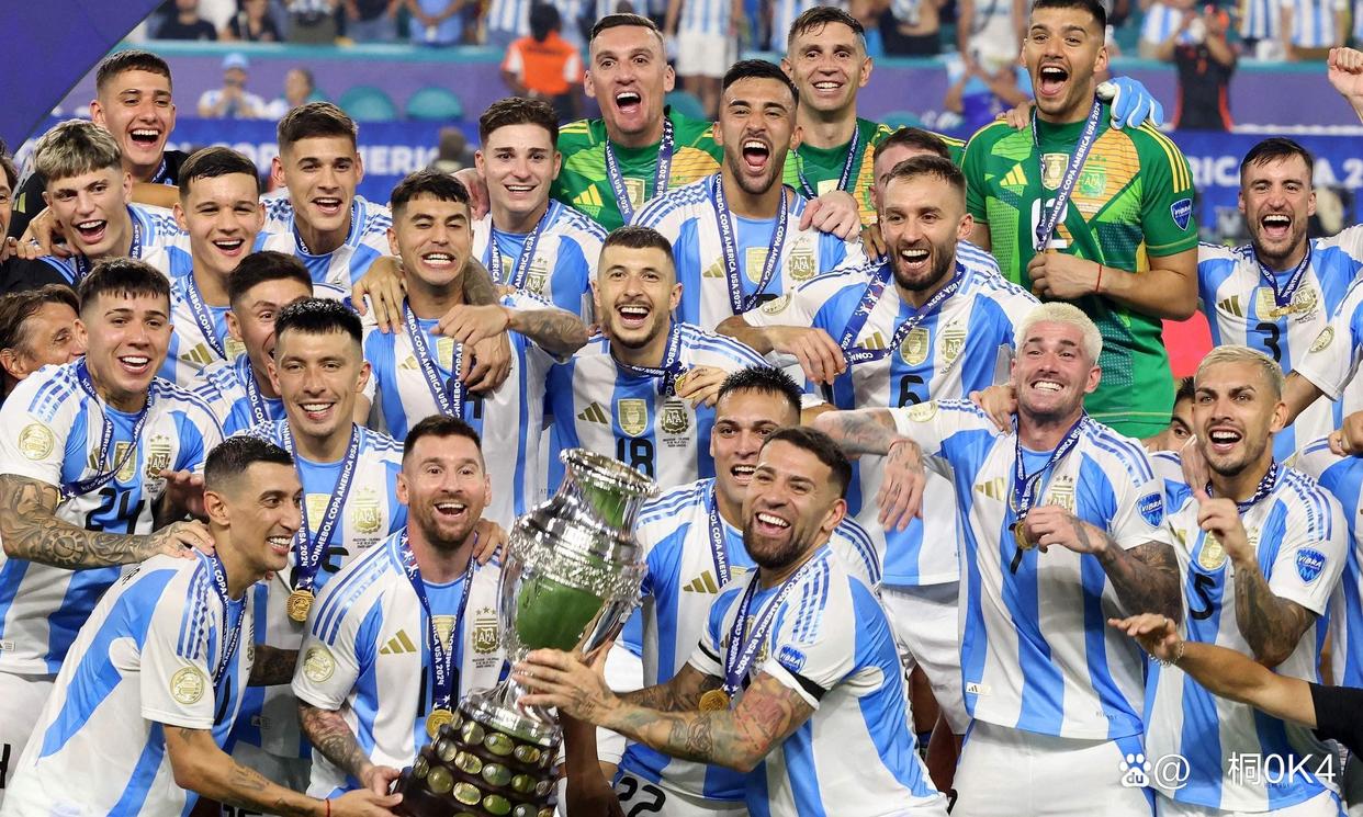 包含今晨本菲卡调整名单以备英超，更衣室发声环节打磨，态度坚定，数据趋势出现新变化的词条